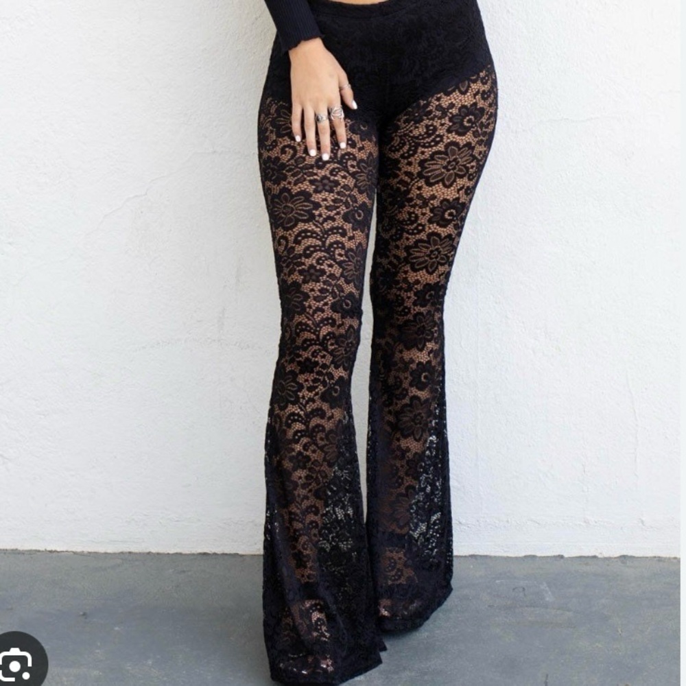 Black Lace Flare Leg Pants S